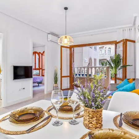 Estefany A 100 M De Playa