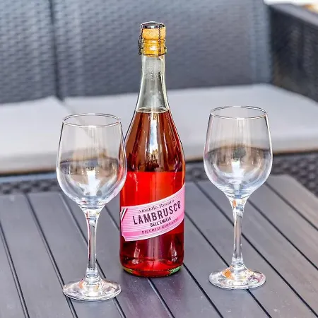 Estefany A 100 M De Playa Apartamento *