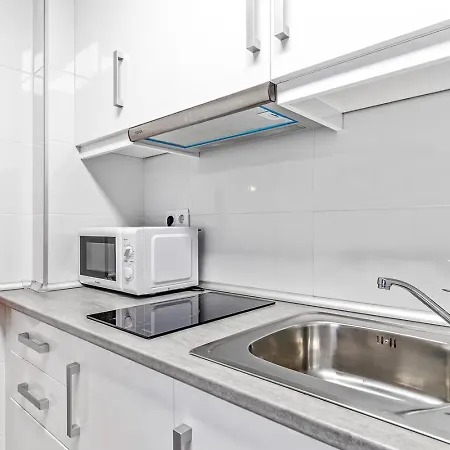 Estefany A 100 M De Playa Torrevieja