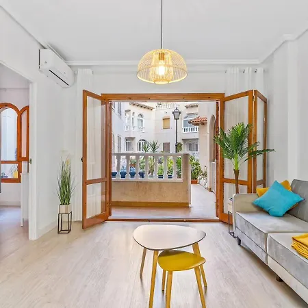 Estefany A 100 M De Playa *